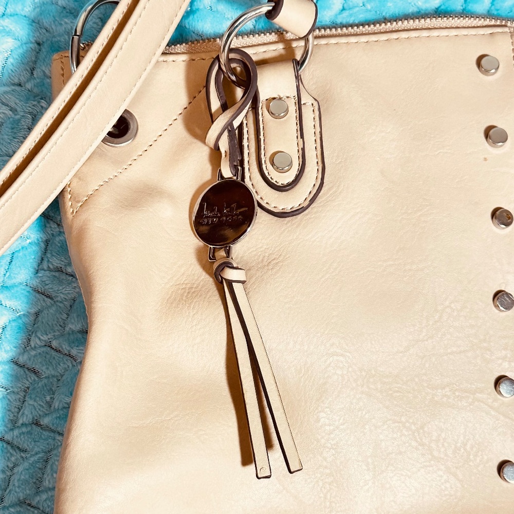 Nicole Miller New York Beige Studded Tote Shoulder Bag Crossbody Chic Boho Large - Picture 15 of 15
